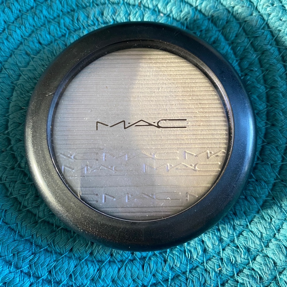 Mac extra dimension skin finish